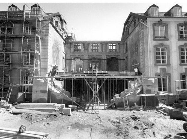 Baustellenfoto der Neugestaltung der Platzanlage 1988