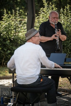 4438_Swinging_KlezmerSRGB3056___Kerstin_Krämer_2333x3500