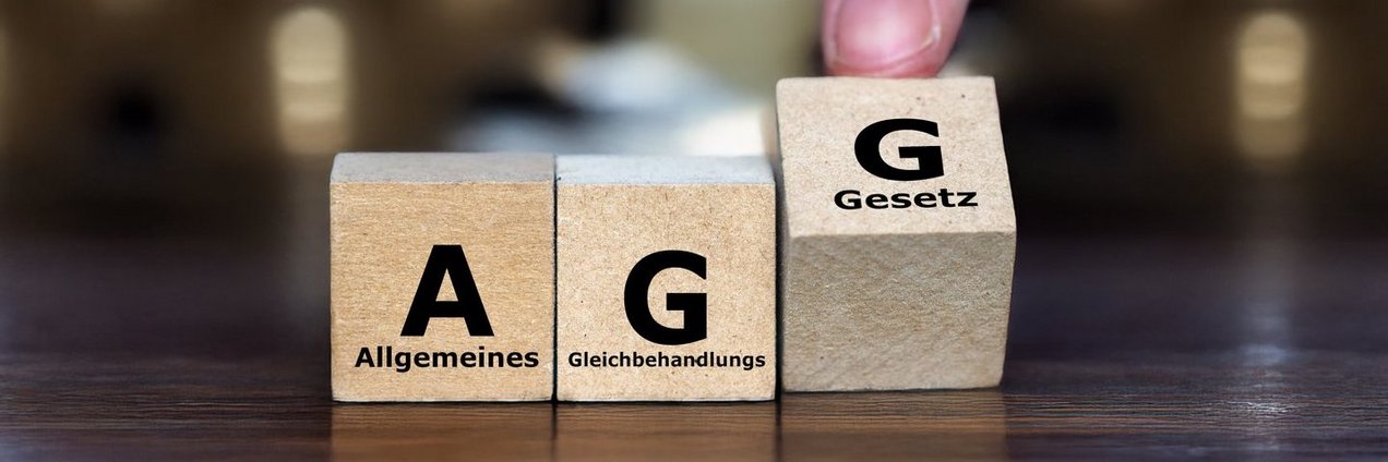 AGG – Allgemeines Gleichbehandlungsgesetz für Chancengleichheit, Vielfalt und Inklusion. Antidiskriminierungsgesetz zum Schutz vor Benachteiligung im Berufsleben. Allgemeines Gleichbehandlungsgesetz für Chancengleichheit, Vielfalt und Inklusion. Antidiskriminierungsgesetz zum Schutz vor Benachteiligung im Berufsleben.