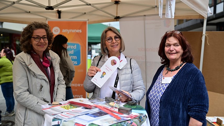 Bündnispartner am Infostand